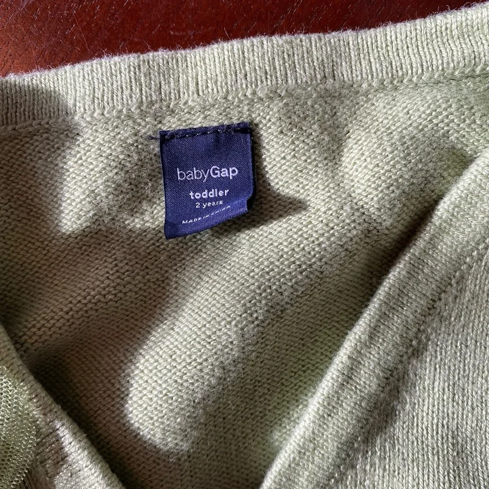 🧩 3/$20 Gap Green Shrug Sweater Size 2T